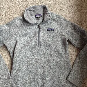 Patagonia Heathered Gray Fleece Pullover
